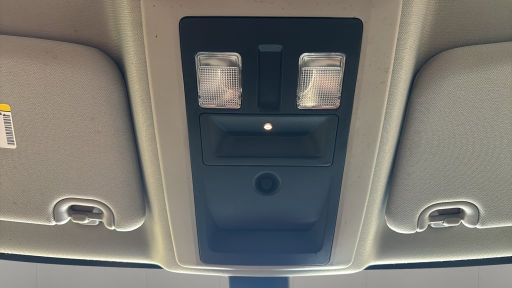 Used 2022 Ram 1500 Classic Express Express 4x4 Quad Cab 6'4 Box for sale online - Toronto Credit Auto