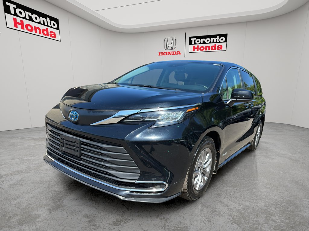 Used 2021 Toyota Sienna XLE XLE 8-Passenger FWD for sale online - Toronto Credit Auto