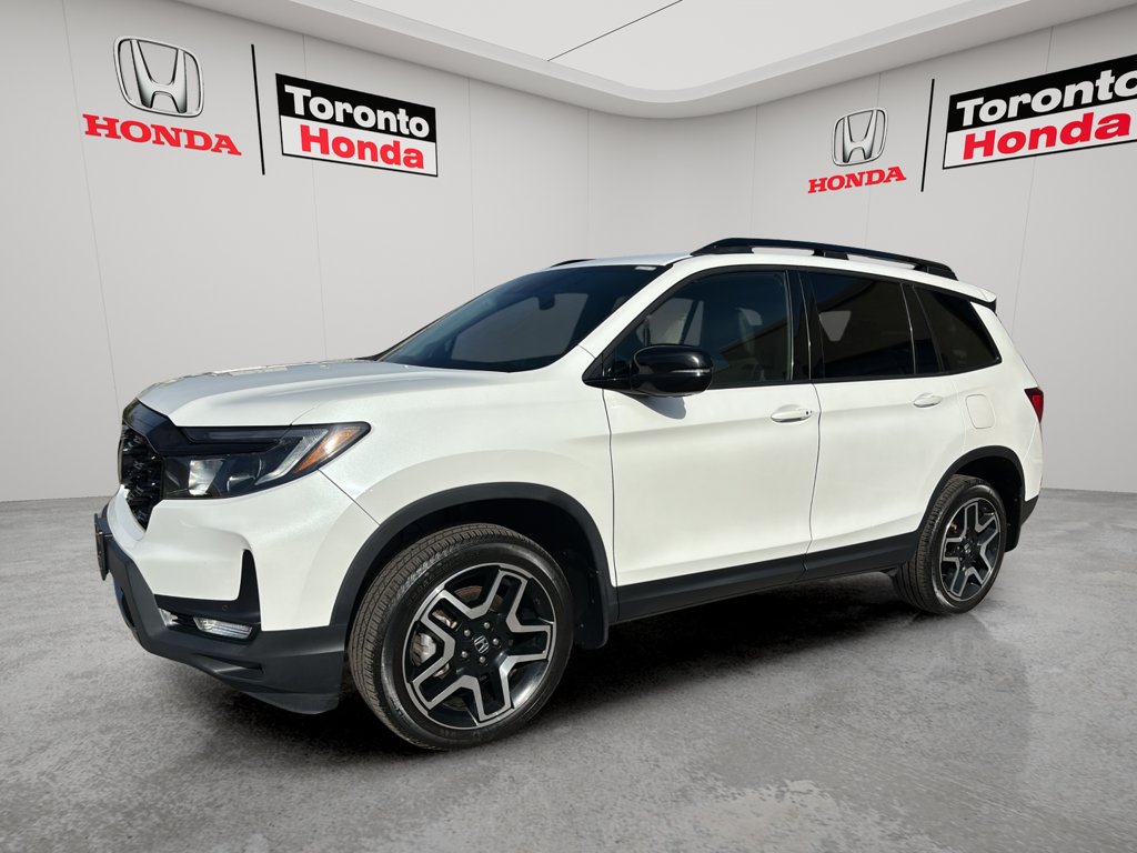 Used 2023 Honda Passport Touring Touring AWD for sale online - Toronto Credit Auto