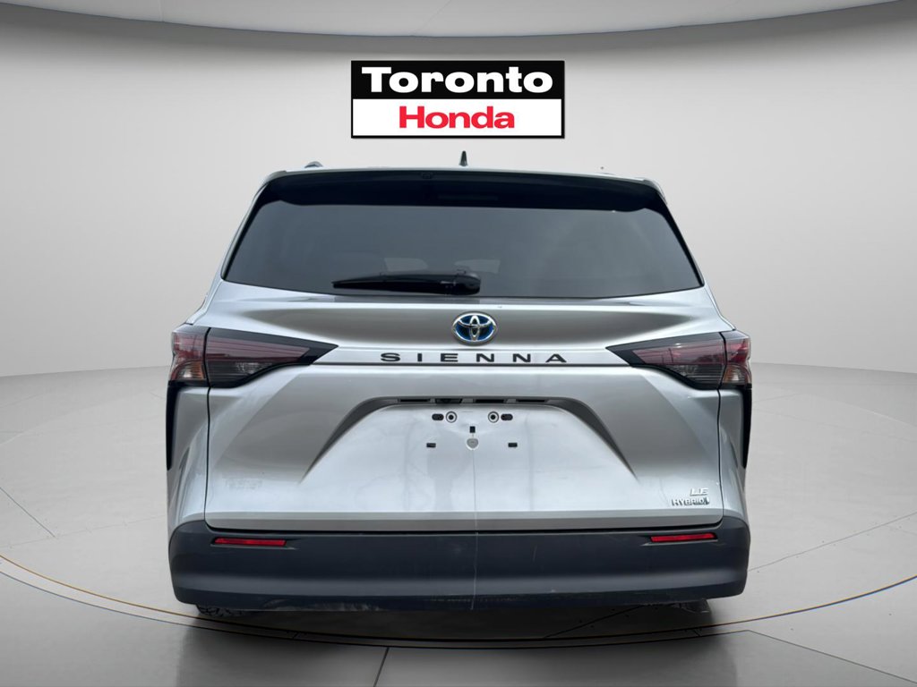 Used 2024 Toyota Sienna XLE XLE 8-Passenger FWD for sale online - Toronto Credit Auto