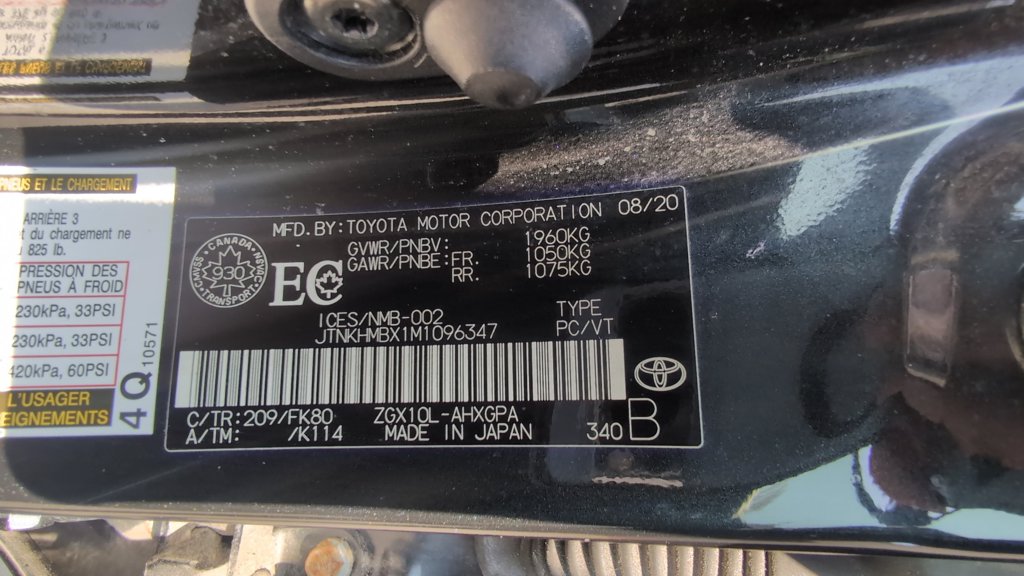 Used 2021 Toyota C-HR XLE Premium XLE Premium FWD for sale online - Toronto Credit Auto