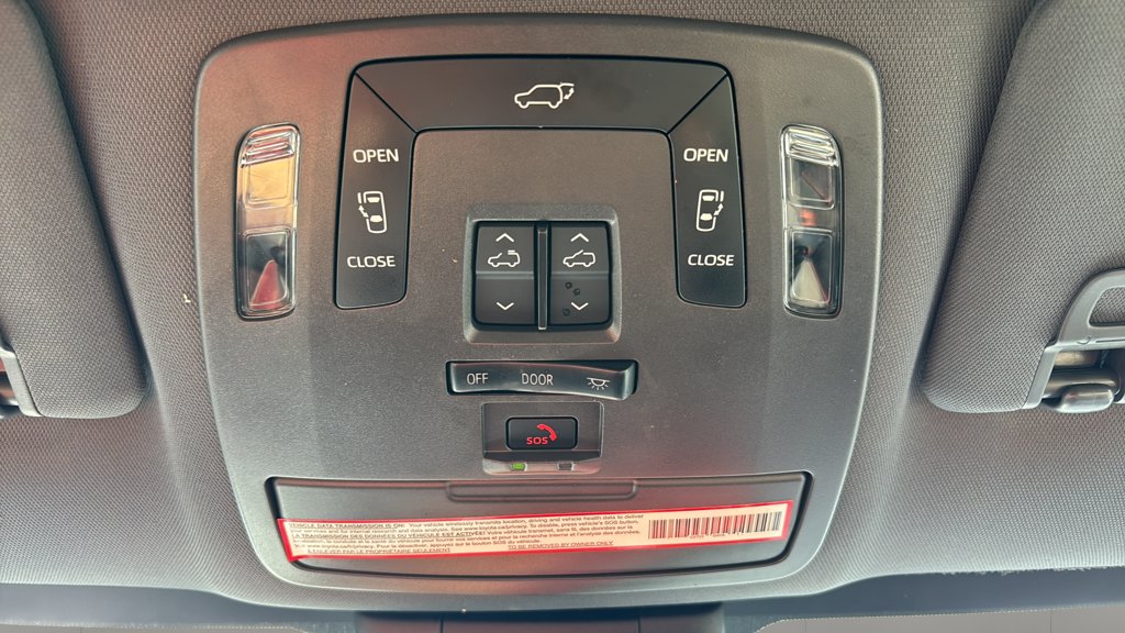 Used 2022 Toyota Sienna for sale online - Toronto Credit Auto