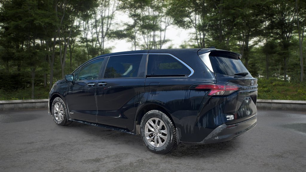 Used 2021 Toyota Sienna XLE XLE 8-Passenger FWD for sale online - Toronto Credit Auto