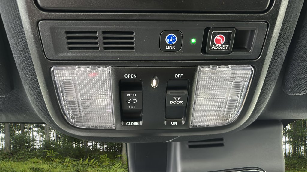 Used 2023 Honda Passport Touring Touring AWD for sale online - Toronto Credit Auto