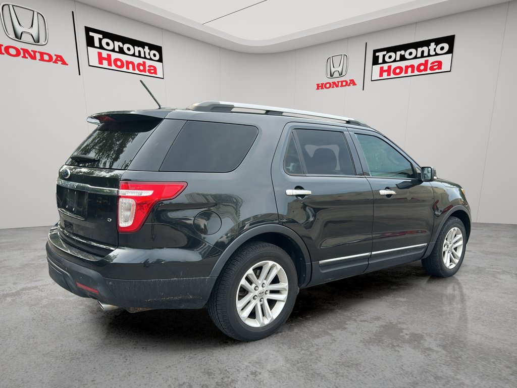 Used 2011 Ford Explorer XLT 4WD 4dr V6 SelectShift Auto XLT for sale online - Toronto Credit Auto