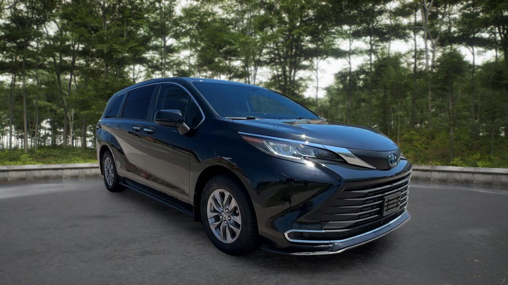 Used 2022 Toyota Sienna XLE XLE 8-Passenger FWD for sale online - Toronto Credit Auto