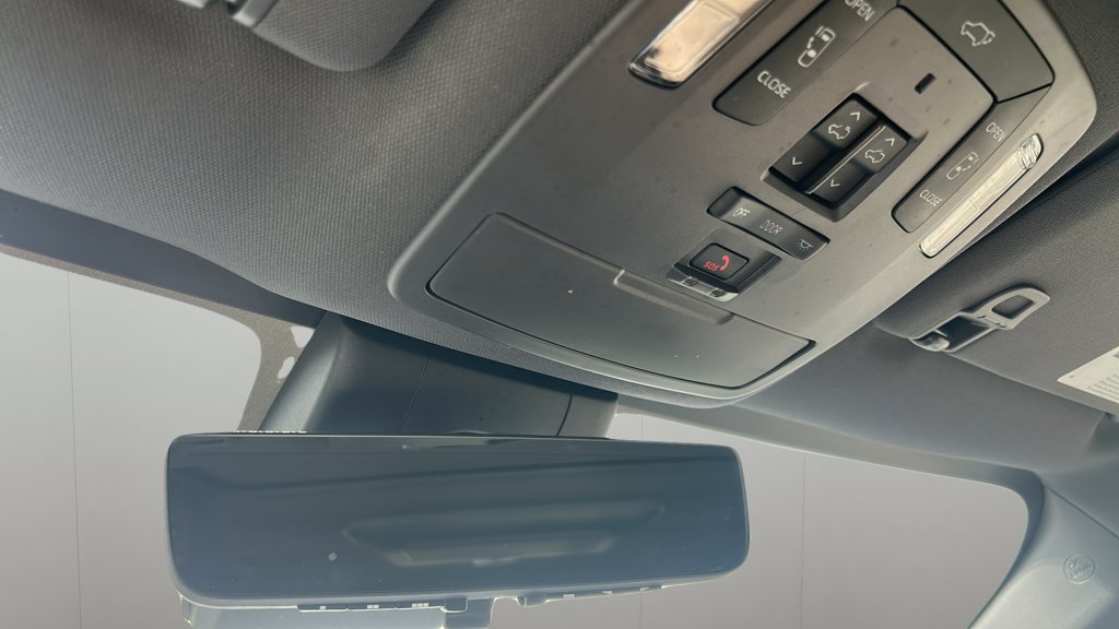 Used 2021 Toyota Sienna Limited Limited 7-Passenger FWD for sale online - Toronto Credit Auto