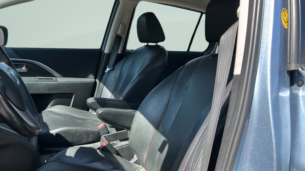 Used 2013 Mazda Mazda5 GT for sale online - Toronto Credit Auto
