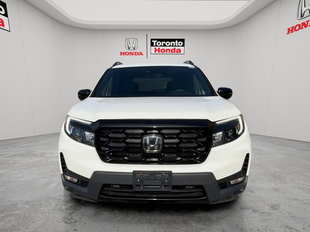 Used 2023 Honda Passport Touring Touring AWD for sale online - Toronto Credit Auto