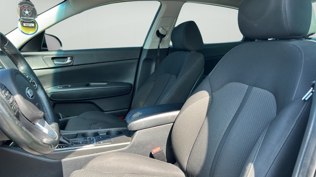 Used 2016 Kia Optima LX 4dr Sdn LX for sale online - Toronto Credit Auto