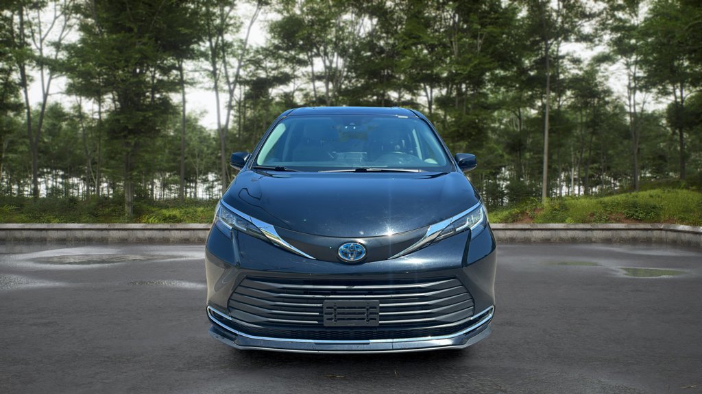 Used 2022 Toyota Sienna XLE XLE 8-Passenger FWD for sale online - Toronto Credit Auto