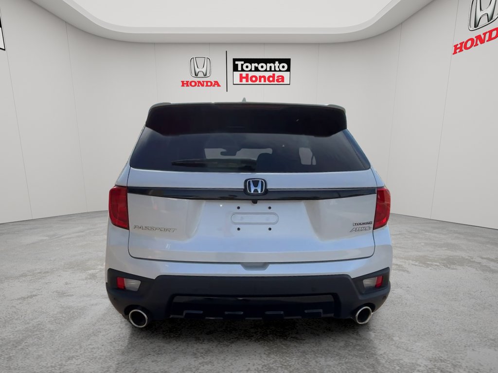 Used 2023 Honda Passport Touring Touring AWD for sale online - Toronto Credit Auto