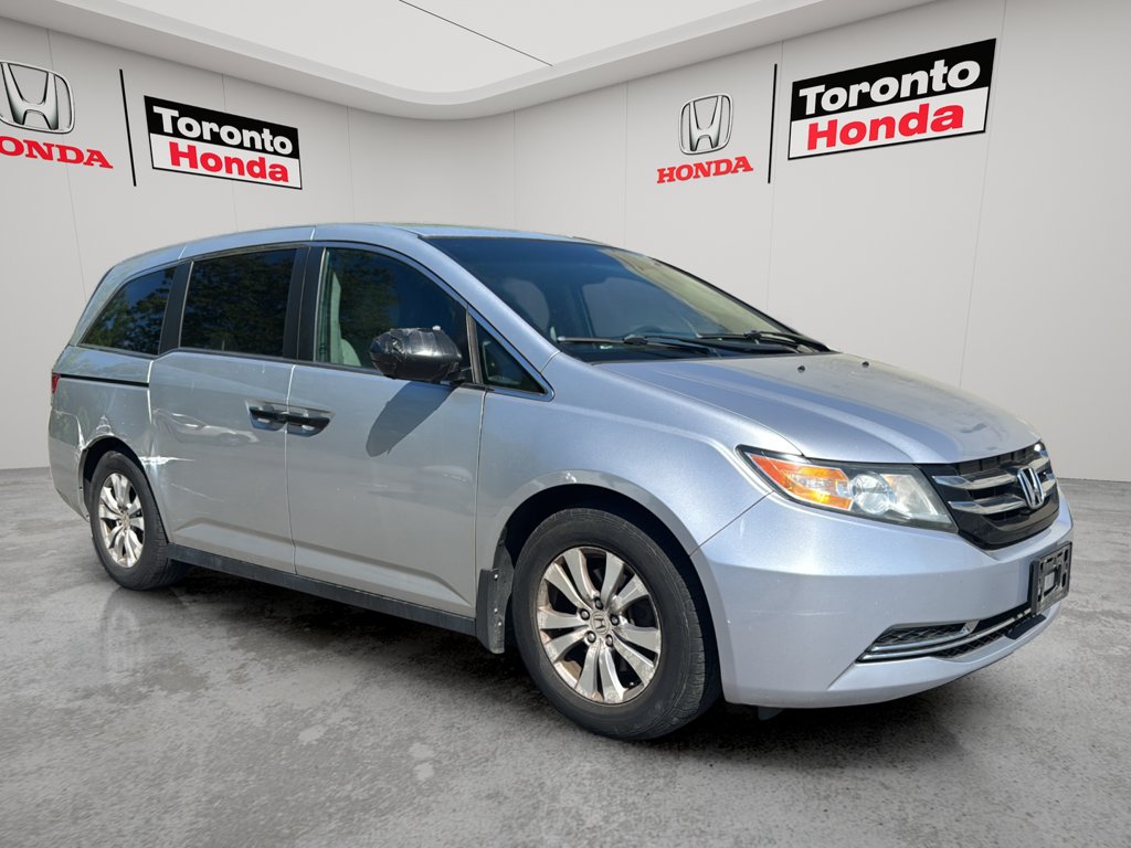 Used 2014 Honda Odyssey SE 4dr Wgn SE for sale online - Toronto Credit Auto