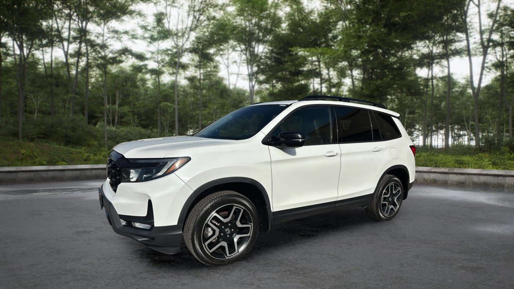 Used 2023 Honda Passport Touring Touring AWD for sale online - Toronto Credit Auto