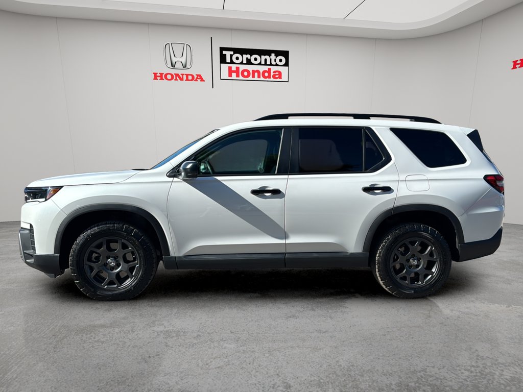 Used 2026 Honda Pilot TrailSport TrailSport AWD for sale online - Toronto Credit Auto