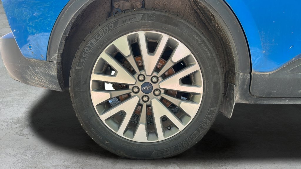 Used 2021 Ford Escape Titanium Hybrid Titanium Hybrid AWD for sale online - Toronto Credit Auto