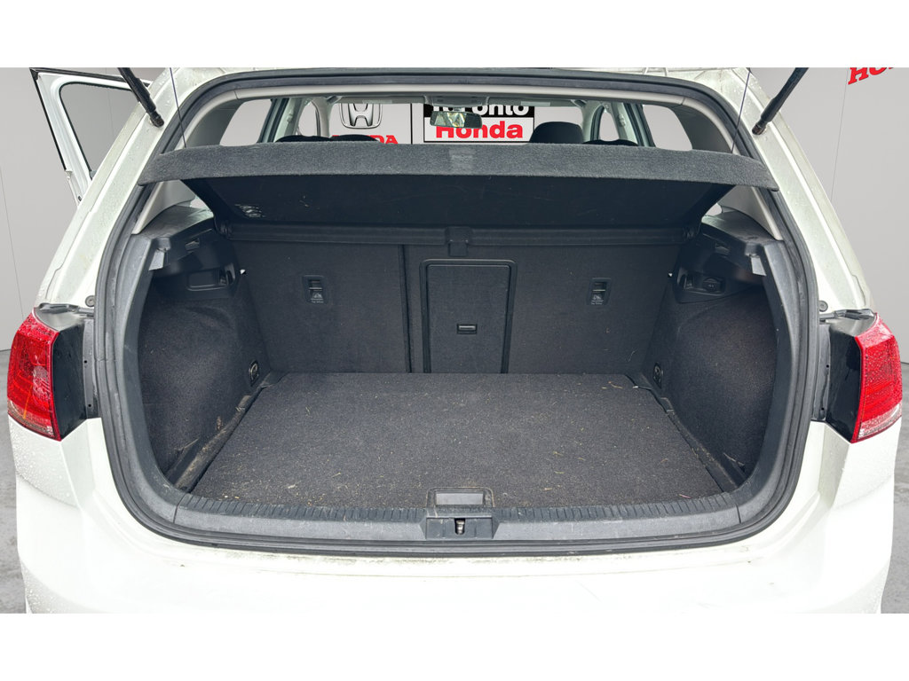 Used 2015 Volkswagen Golf 2.0 TDI Trendline for sale online - Toronto Credit Auto