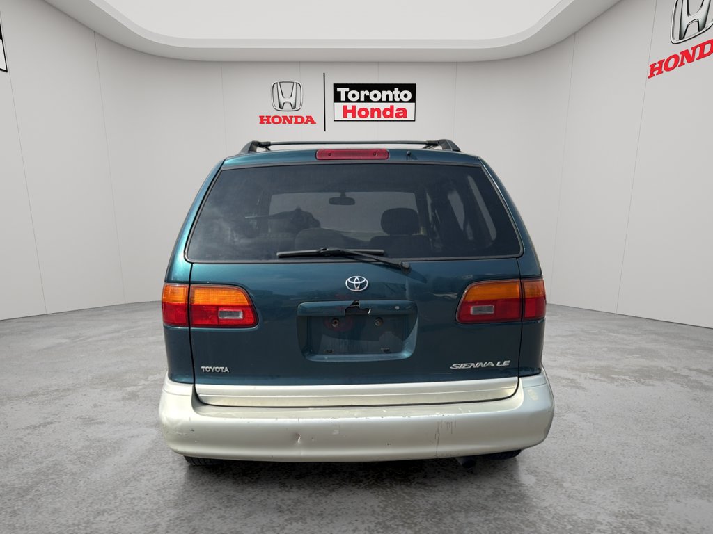 Used 1998 Toyota Sienna LE for sale online - Toronto Credit Auto