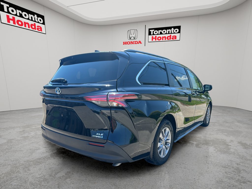 Used 2022 Toyota Sienna XLE XLE 8-Passenger FWD for sale online - Toronto Credit Auto