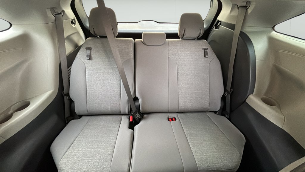 Used 2024 Toyota Sienna LE LE 8-Passenger AWD for sale online - Toronto Credit Auto