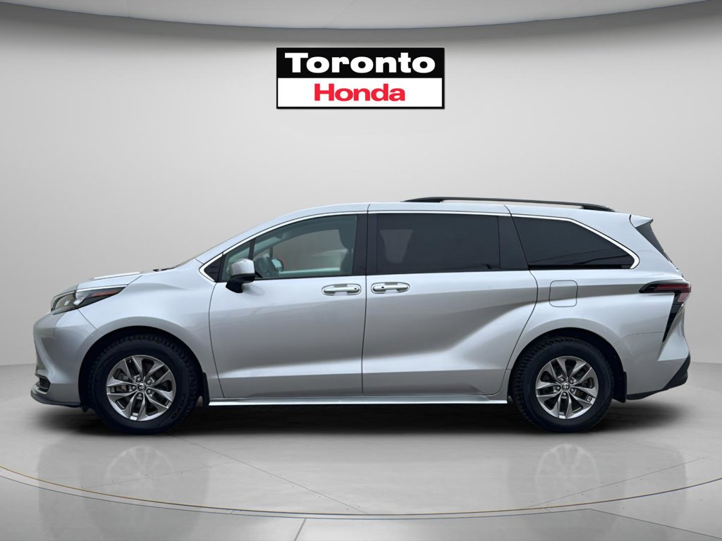 Used 2024 Toyota Sienna XLE XLE 8-Passenger FWD for sale online - Toronto Credit Auto