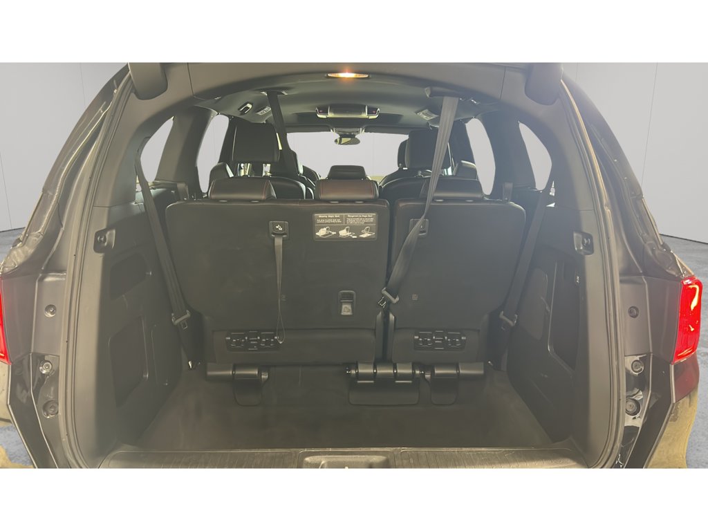 Used 2024 Honda Odyssey Black Edition Black Edition Auto for sale online - Toronto Credit Auto