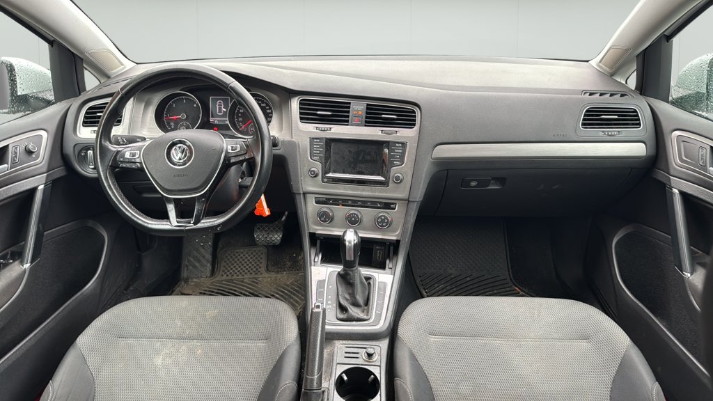 Used 2015 Volkswagen Golf 2.0 TDI Trendline for sale online - Toronto Credit Auto