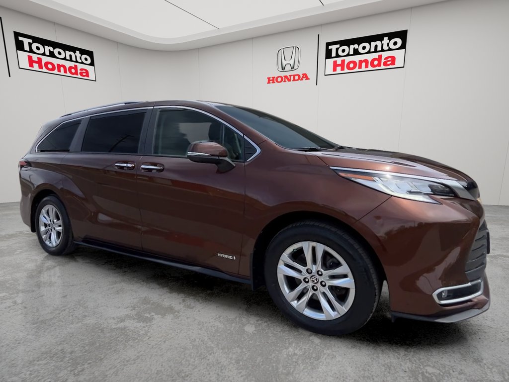 Used 2021 Toyota Sienna Limited Limited 7-Passenger FWD for sale online - Toronto Credit Auto