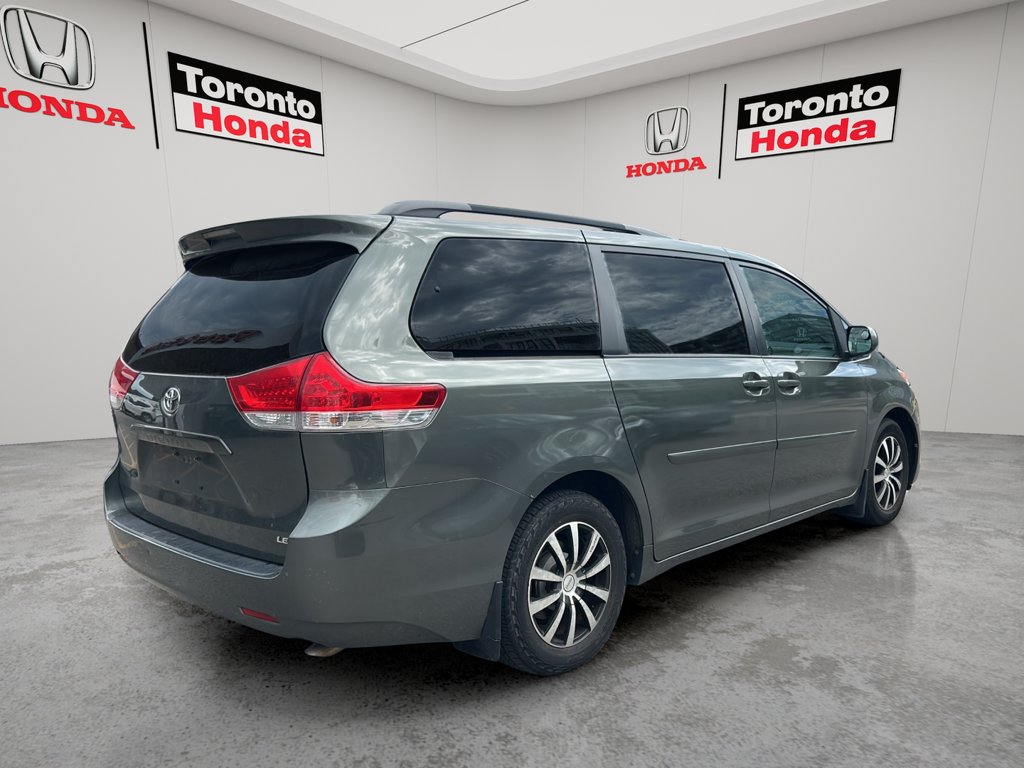 Used 2013 Toyota Sienna LE 5dr V6 LE 8-Pass FWD for sale online - Toronto Credit Auto