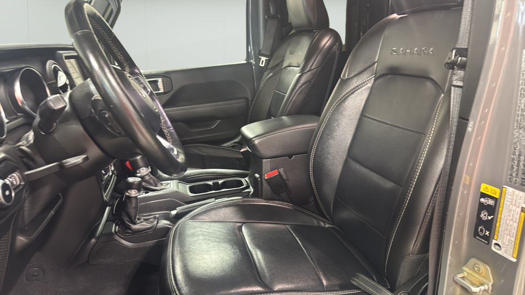 Used 2021 Jeep Wrangler Unlimited Sahara Unlimited Sahara 4x4 for sale online - Toronto Credit Auto