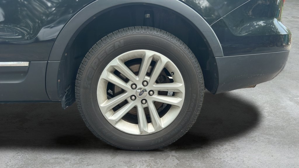 Used 2011 Ford Explorer XLT 4WD 4dr V6 SelectShift Auto XLT for sale online - Toronto Credit Auto