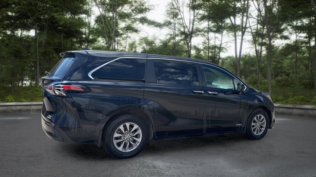 Used 2021 Toyota Sienna XLE XLE 8-Passenger FWD for sale online - Toronto Credit Auto