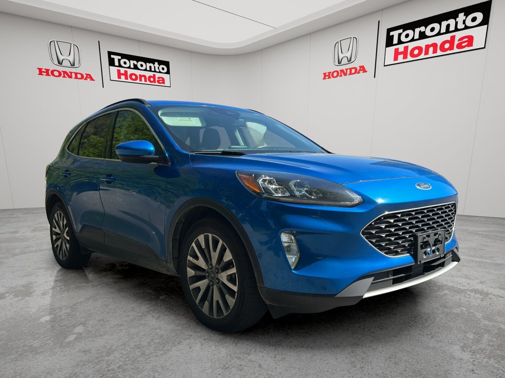 Used 2021 Ford Escape Titanium Hybrid Titanium Hybrid AWD for sale online - Toronto Credit Auto