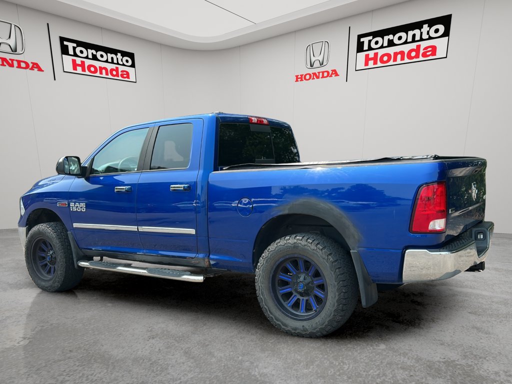 Used 2015 Ram 1500 SLT 4WD Quad Cab 140.5 SLT for sale online - Toronto Credit Auto