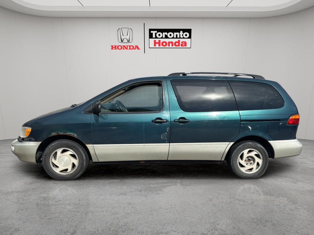 Used 1998 Toyota Sienna LE for sale online - Toronto Credit Auto