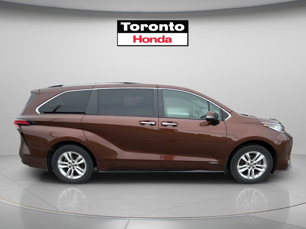 Used 2021 Toyota Sienna Limited Limited 7-Passenger FWD for sale online - Toronto Credit Auto