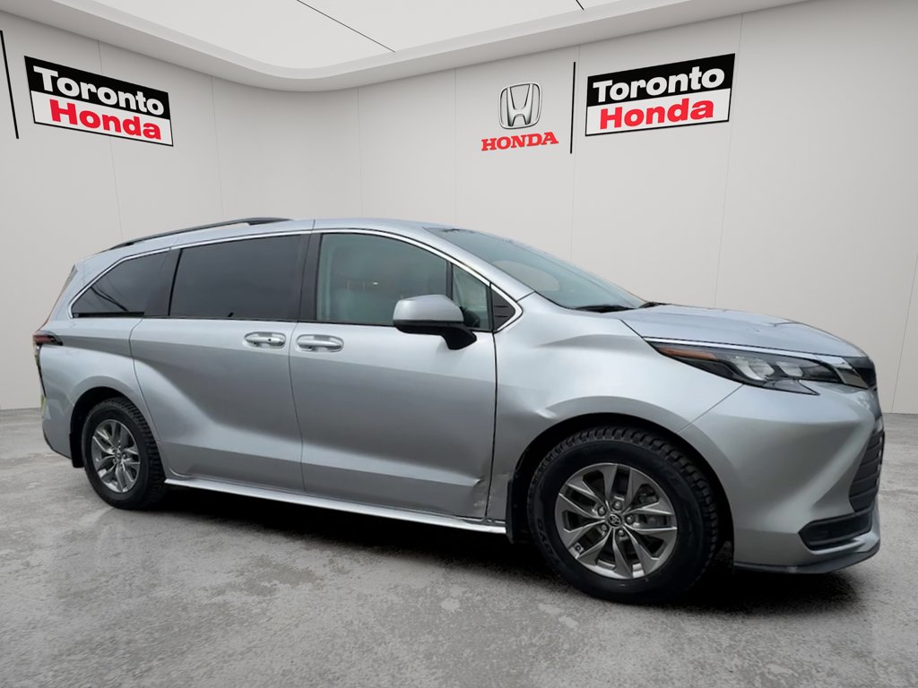 Used 2024 Toyota Sienna XLE XLE 8-Passenger FWD for sale online - Toronto Credit Auto