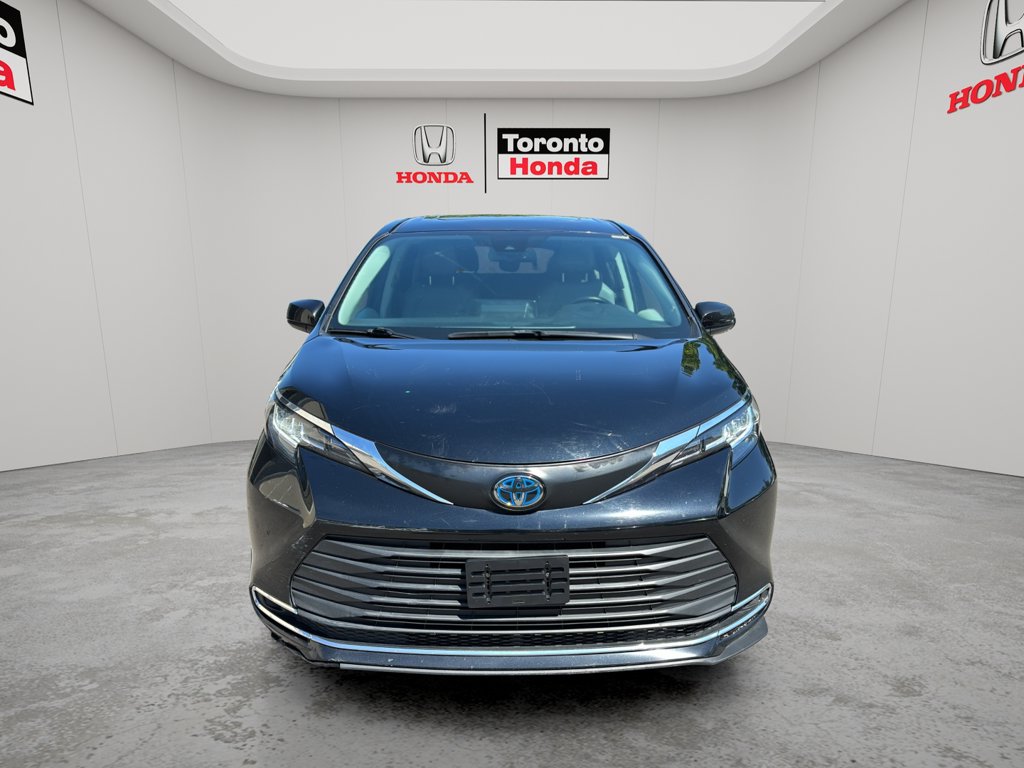 Used 2021 Toyota Sienna XLE XLE 8-Passenger FWD for sale online - Toronto Credit Auto