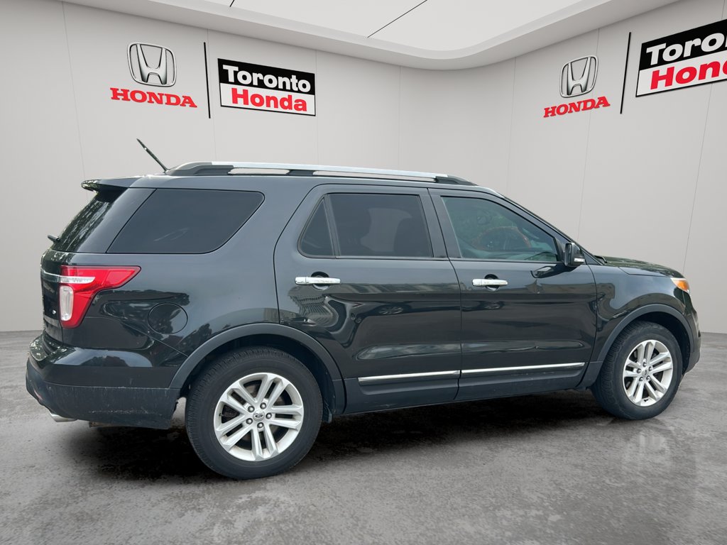 Used 2011 Ford Explorer XLT 4WD 4dr V6 SelectShift Auto XLT for sale online - Toronto Credit Auto