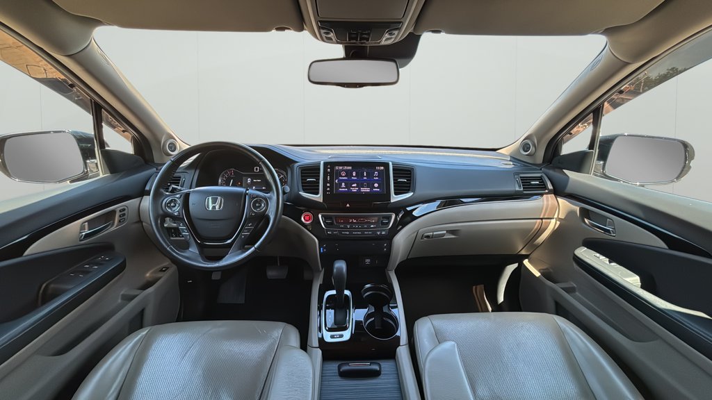 Used 2017 Honda Ridgeline Touring 4WD Crew Cab Touring for sale online - Toronto Credit Auto