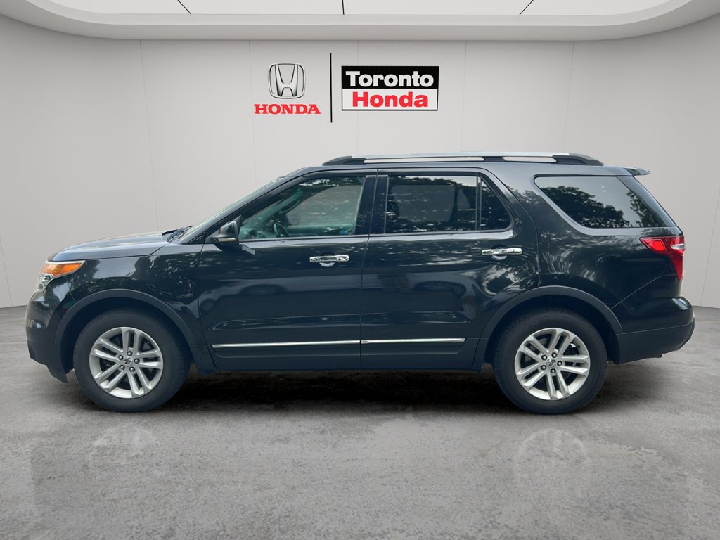 Used 2011 Ford Explorer XLT 4WD 4dr V6 SelectShift Auto XLT for sale online - Toronto Credit Auto