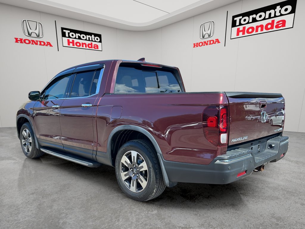 Used 2017 Honda Ridgeline Touring 4WD Crew Cab Touring for sale online - Toronto Credit Auto