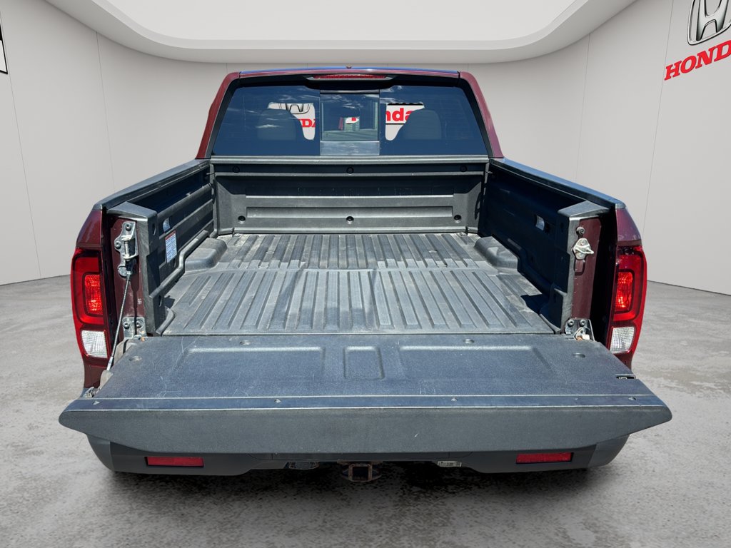 Used 2017 Honda Ridgeline Touring 4WD Crew Cab Touring for sale online - Toronto Credit Auto