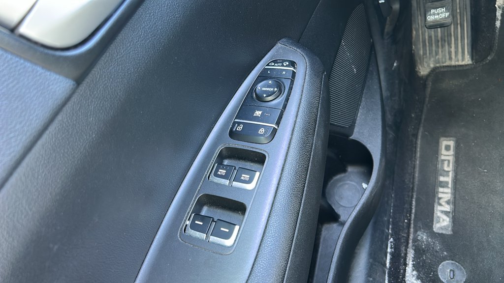 Used 2016 Kia Optima LX 4dr Sdn LX for sale online - Toronto Credit Auto