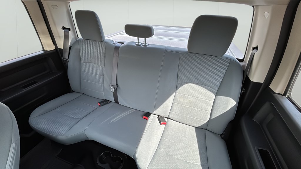 Used 2019 Ram 1500 Classic ST ST 4x4 Crew Cab 5'7 Box for sale online - Toronto Credit Auto