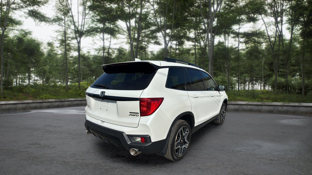 Used 2023 Honda Passport Touring Touring AWD for sale online - Toronto Credit Auto