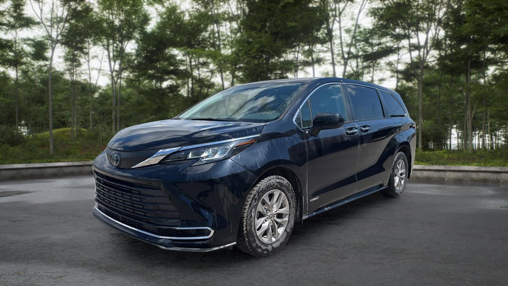 Used 2021 Toyota Sienna XLE XLE 8-Passenger FWD for sale online - Toronto Credit Auto