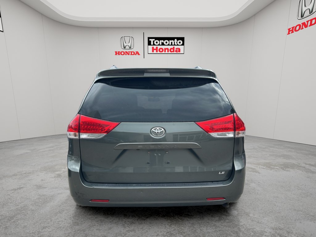 Used 2013 Toyota Sienna LE 5dr V6 LE 8-Pass FWD for sale online - Toronto Credit Auto