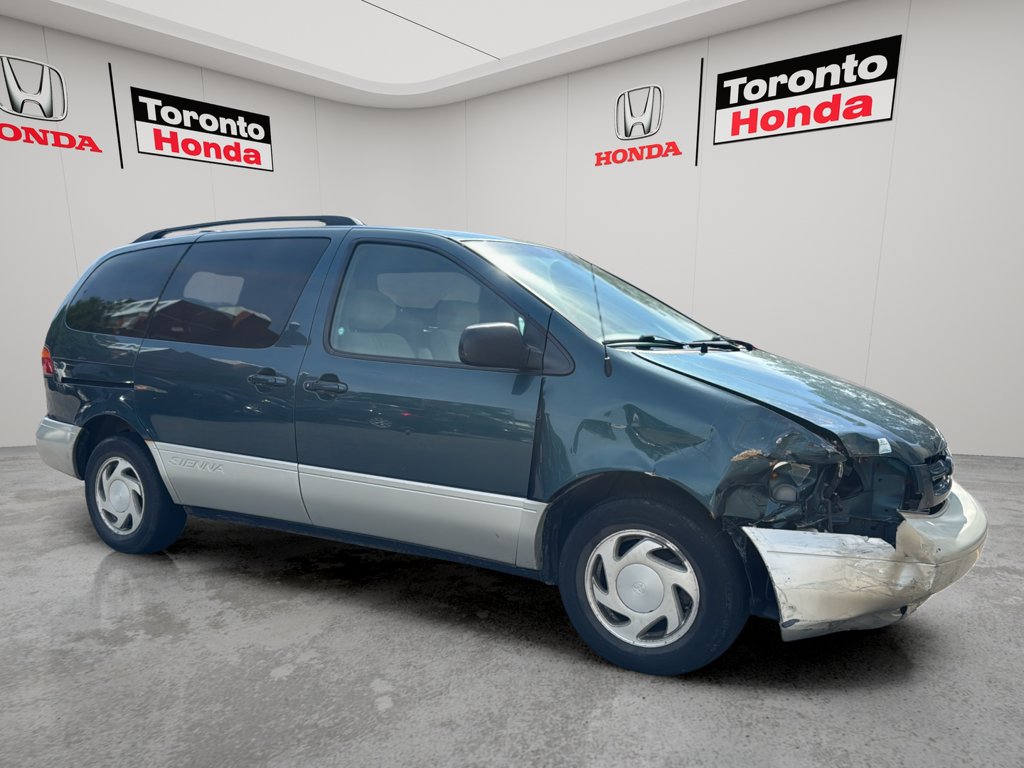 Used 1998 Toyota Sienna LE for sale online - Toronto Credit Auto