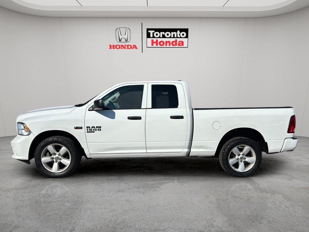 Used 2022 Ram 1500 Classic Express Express 4x4 Quad Cab 6'4 Box for sale online - Toronto Credit Auto